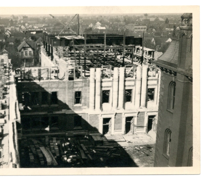 Main facade of the new building, under construction.